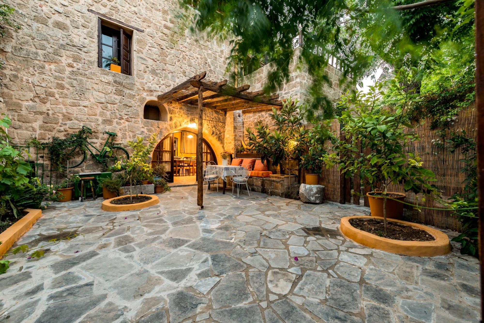 Secret Garden - Old Town - Ground Floor *