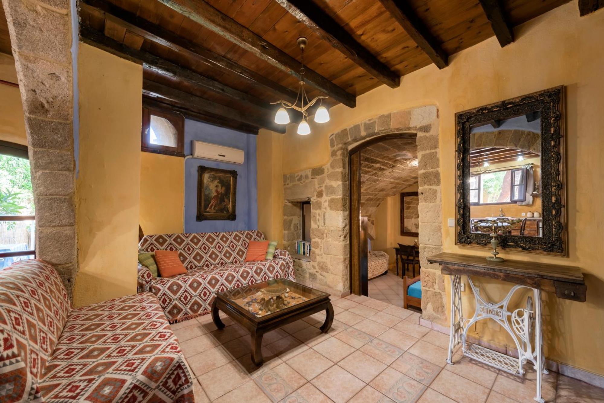 Secret Garden - Old Town - Ground Floor Rhodes City